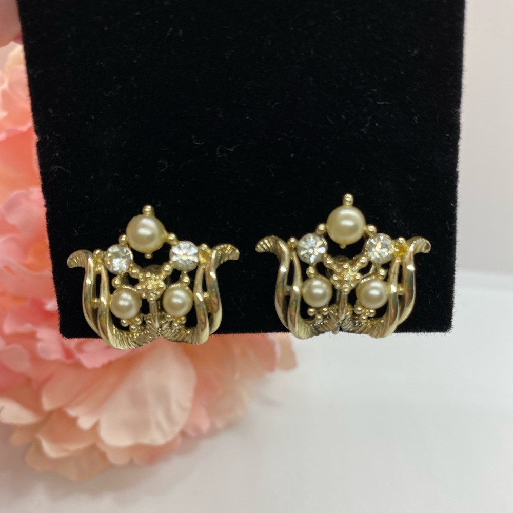 Vintage STAR Signed Pearl & Rhinestone French Clip Earrings